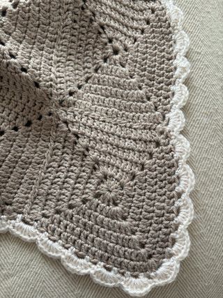 Colcha ganchillo hecha a mano