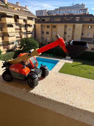 Excavadora JLG 2505 Juguete