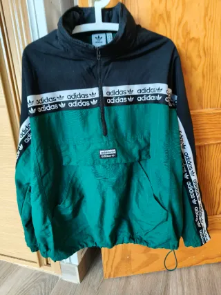 Chaqueta Adidas Ancha Negra y Verde