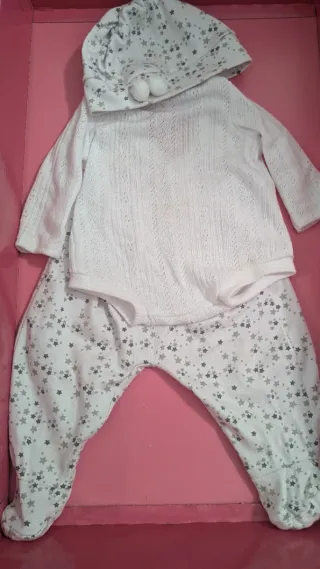 Ropa Bebé Reborn (ver más en mi perfil)