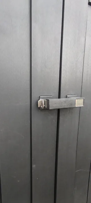 Caseta exterior de resina 210x110x254cm