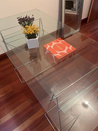 Mesa de cristal y metal Kare Design