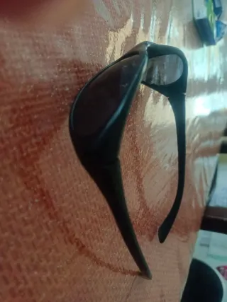 Occhiali da sole bimbo 8-10 anni