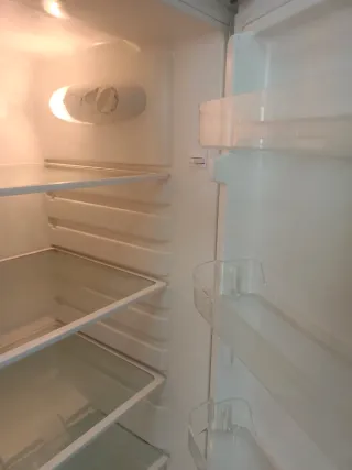 Frigorífico Jocel em bom estado