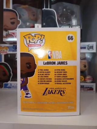 Funko Pop LeBron James Lakers #66
