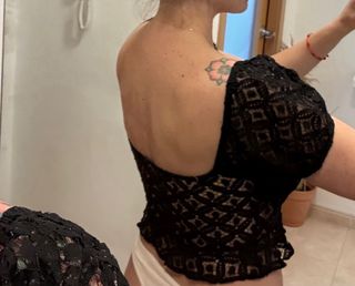 Top encaje negro elegante