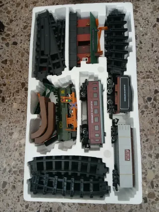 Tren Alicante Express antiguo como nuevo