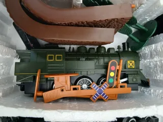 Tren Alicante Express antiguo como nuevo