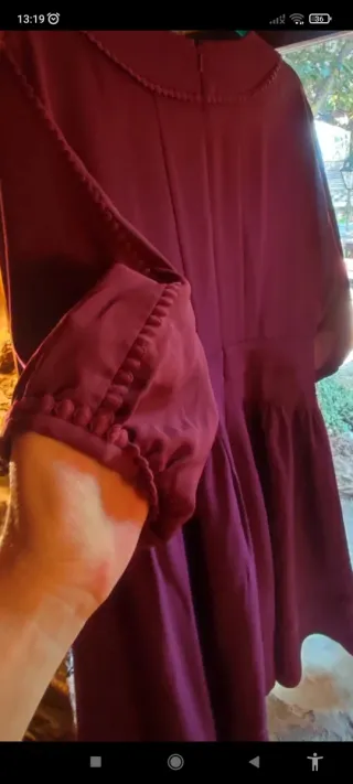 Precioso vestido de la marca WHISTLES, en color gr