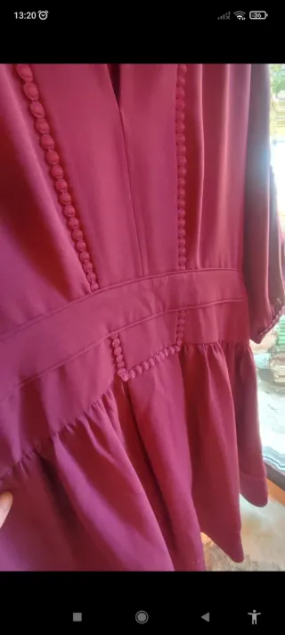 Precioso vestido de la marca WHISTLES, en color gr