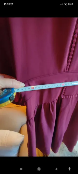 Precioso vestido de la marca WHISTLES, en color gr