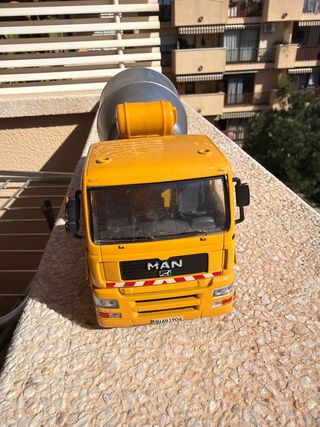 Camión Hormigonera Juguete MAN