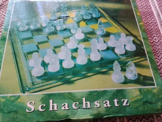 Set de ajedrez de cristal