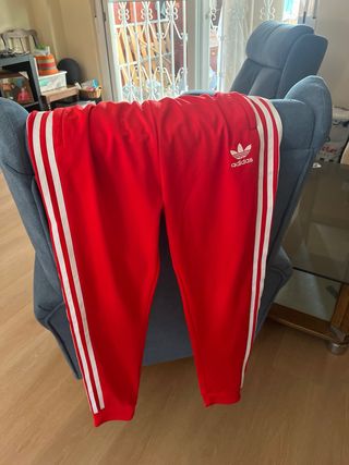 Chándal Adidas Niño Talla 13-14 Rojo talla L niño