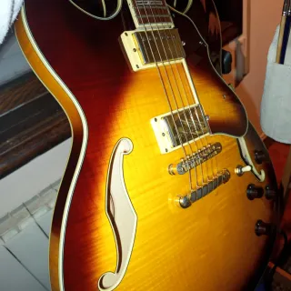 Guitarra Eléctrica Ibanez AS 103 Sunburst