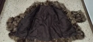 Chaquetón de piel marmoa natural. Talla 38/40.