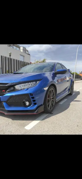 Llantas Vertini RF1.1 18 + Federal 595 RS-R