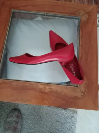 Zapatos de piel rojos mujer