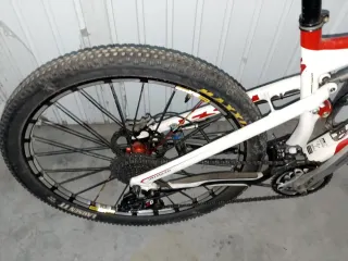 Bicicleta Specialized Epic Roja