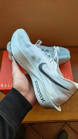 Nike ZoomX Streakfly 2 - Talla 42 - Nuevas