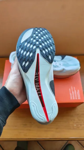 Nike ZoomX Streakfly 2 - Talla 42 - Nuevas