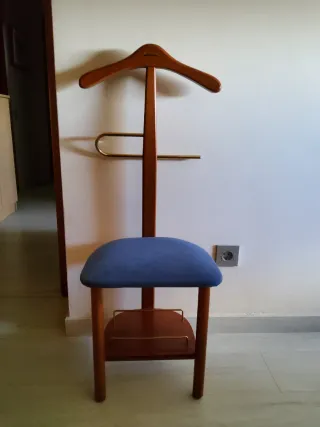 Galán de noche madera y tela