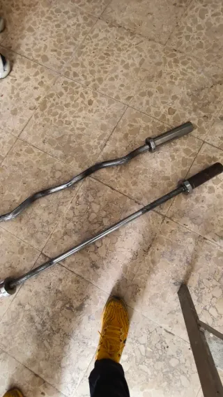 Barra de pesas y barra Z