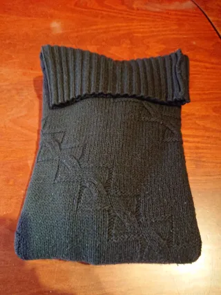 Jersey Lana Negro Cuello Alto Talla L