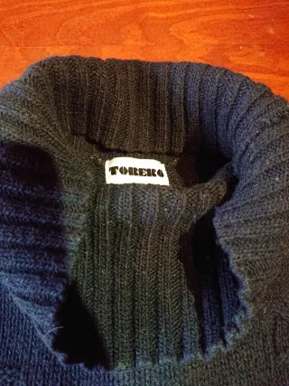 Jersey Lana Negro Cuello Alto Talla L