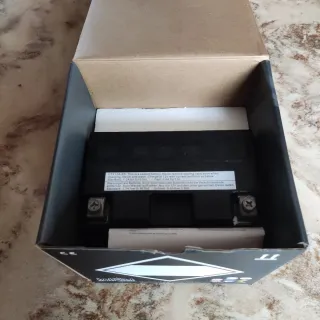 Batería Moto. Nueva sin uso. IntAct CTX12A-BS AGM