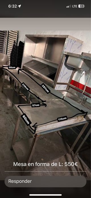 Mesa de acero inoxidable en forma de L