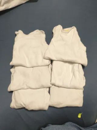 Lote de 6 bodies blancos para bebé  18-24meses 92c
