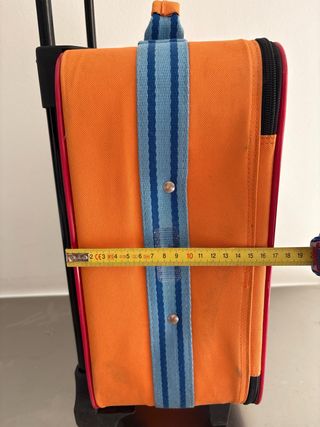 Maleta infantil de viaje con ruedas