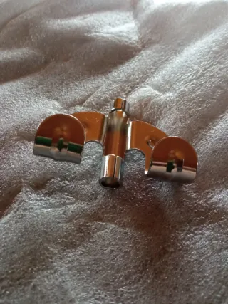 Garra de Batería Cromada