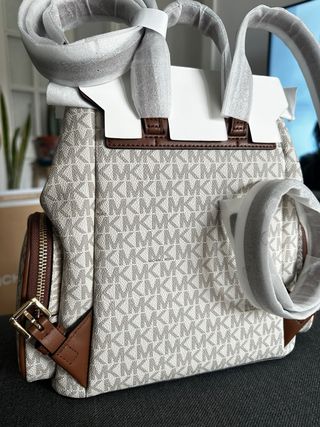 Mochila Michael Kors Beige y Marrón