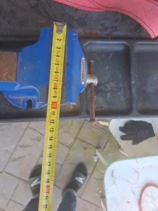 Tornillo de mesa Record