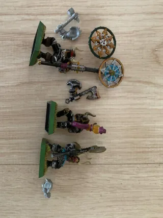 Figuras Warhammer Guerreros