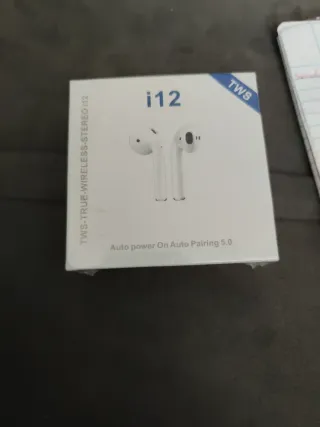 Auriculares i12 TWS True Wireless Stereo