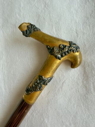 Paraguas sombrilla antiguo con detalles plata