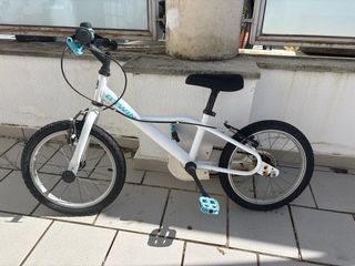 Bicicleta B-TWIN Decathlon Blanca