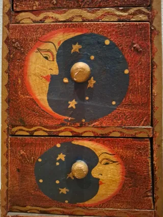 Cajonera hippie madera luna