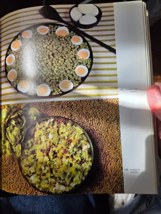 La cocina y la mesa.Enciclopedia cumbre del hogar