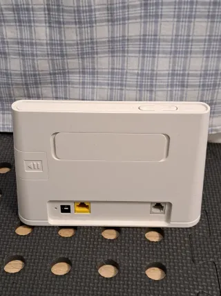 Router Huawei B311s-220