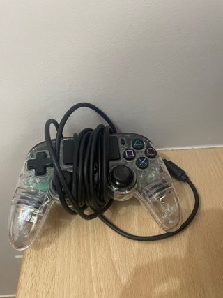 Mando PS4 Sony Cableado Transparente
