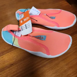 Zapatillas de agua infantiles talla 30/31 nuevas
