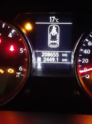 Nissan Qashqai+2 2012