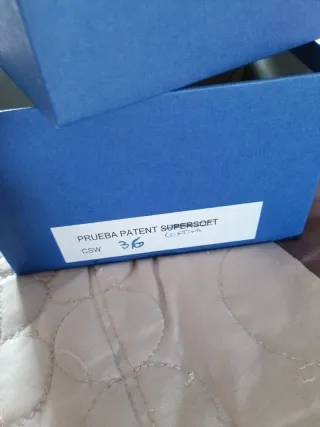 Zapatos de tacón Stuart Weitzman beige