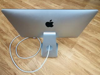 iMac 21.5 macOS 13.7.8 / 2.3GHz