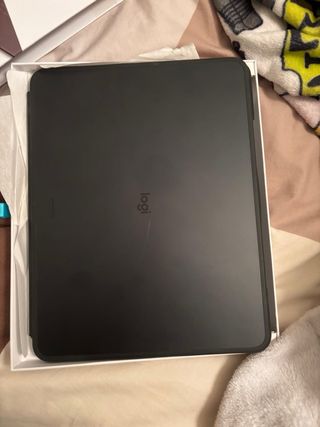 Logitech Combo Touch iPad Pro 13 (M4)