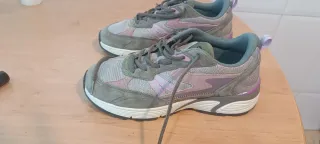 Zapatillas HOFF grises y rosas